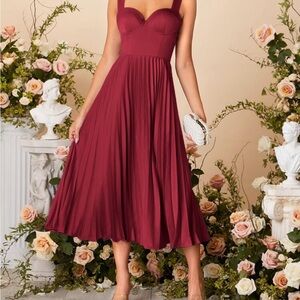 SHEIN Wine Red Pleated Midi Dress with Sweetheart Bust